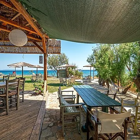 Chloe 3* Kefalonia Island